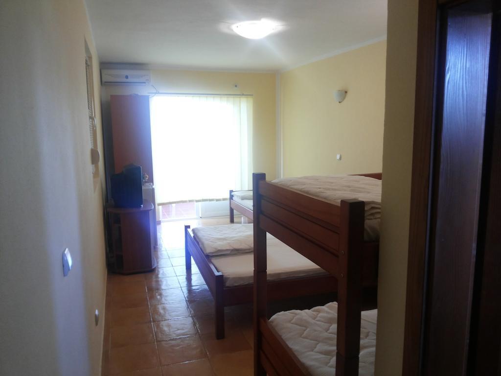 Apartments And Studios Anicic Utjeha-Bušat Chambre photo